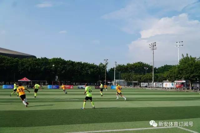 半场战报：大连踢出2-1领先，阿奇姆彭与马莱莱各入一球，罗竞浪费良机